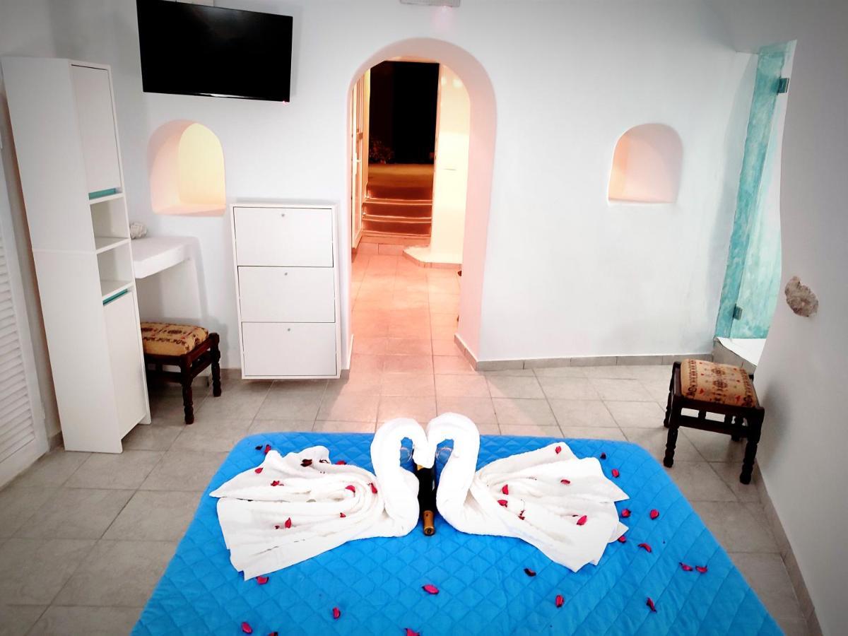 Villa El Patron Santorini Fira  Esterno foto